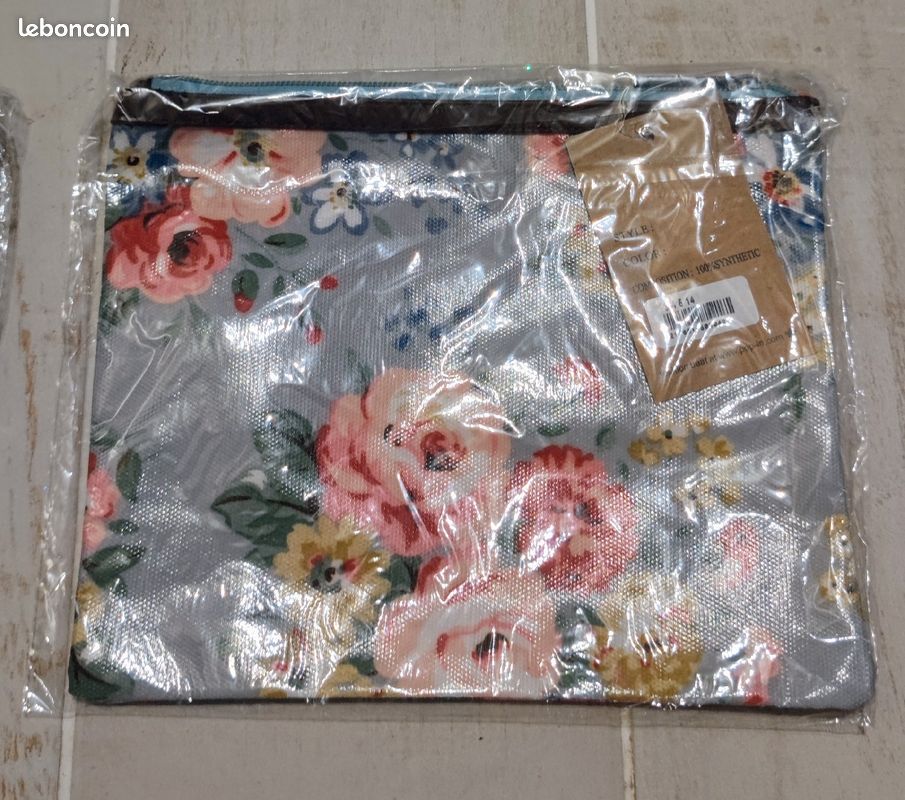 Trousses à maquillage 💄 et ou 🌺 de toilette 🌸 (image 5)
