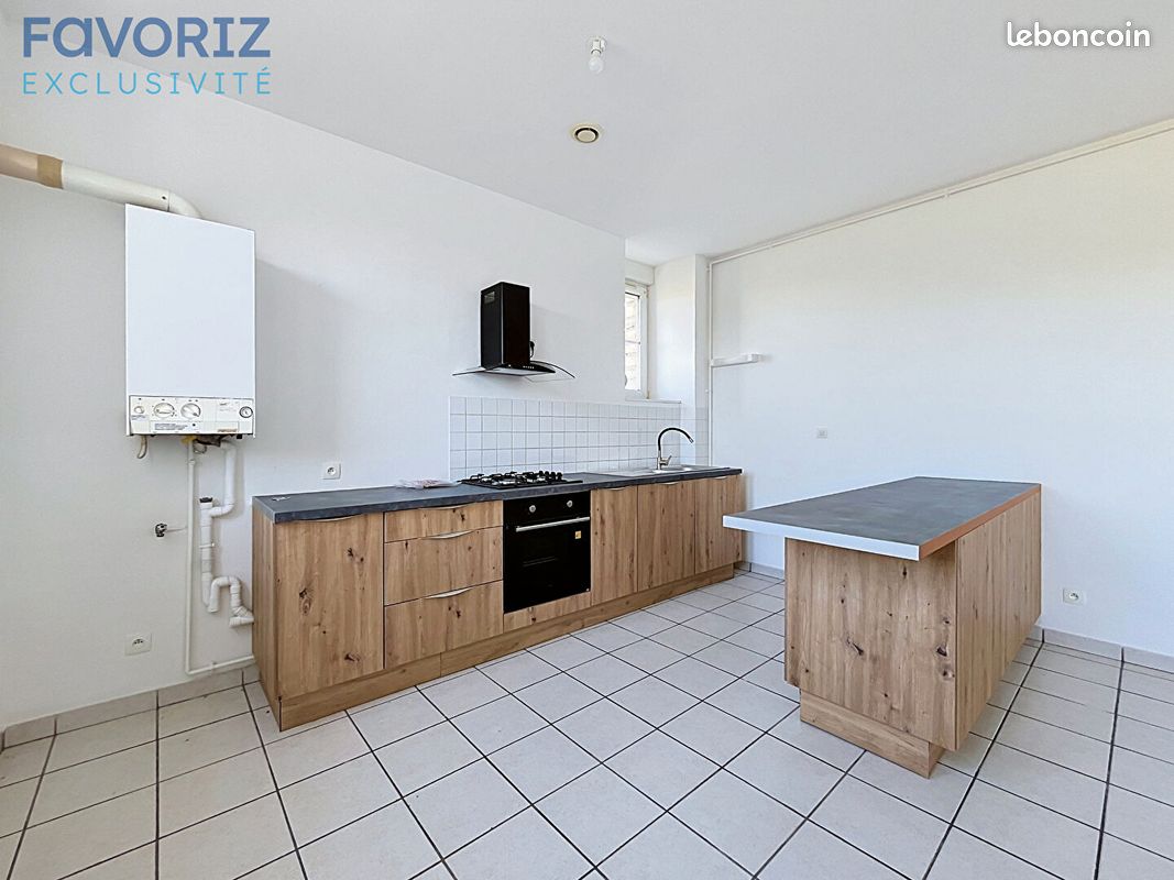 Appartement 3 pièces 61 m² · à Neufchâteau · 61 m² · 49 500 €
