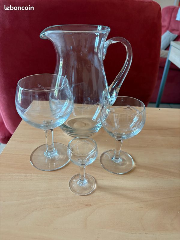 Pichet, cruche en verre (image 7)