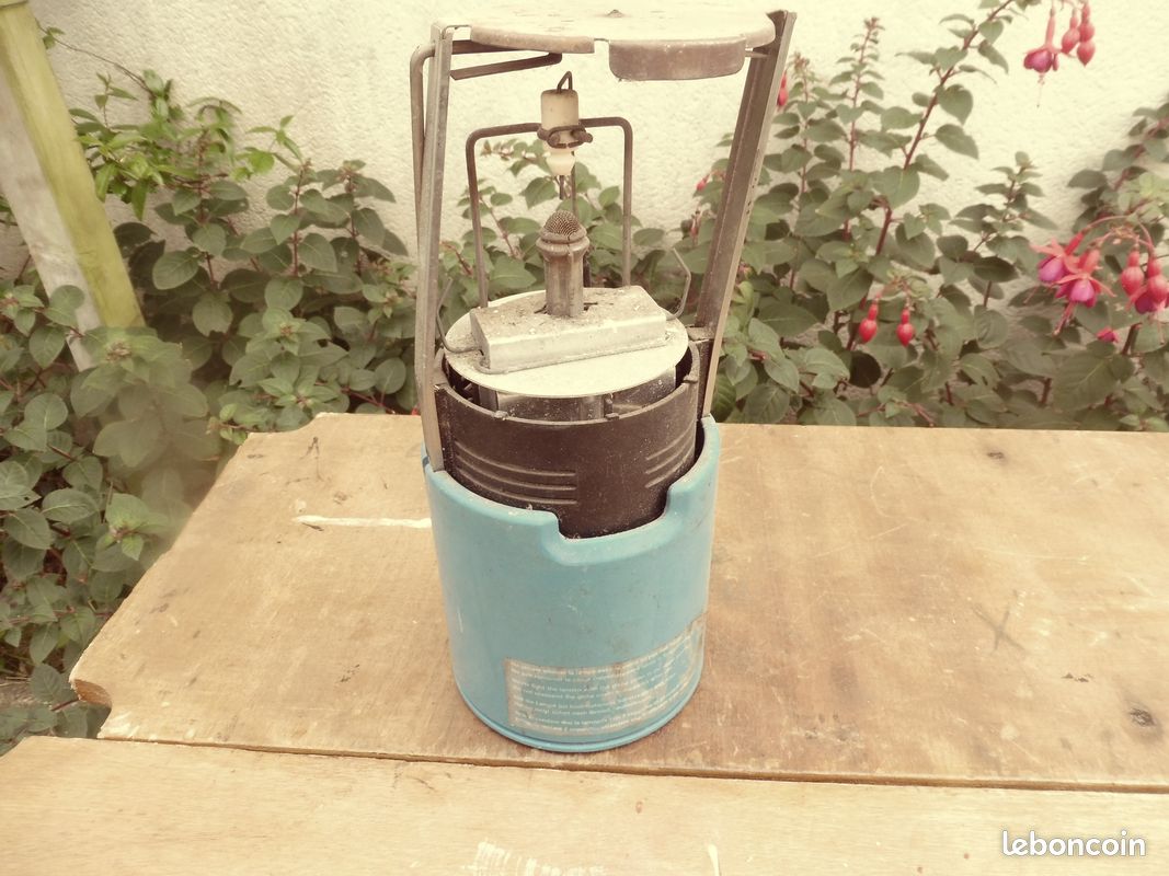 Lampe camping gaz (image 1)