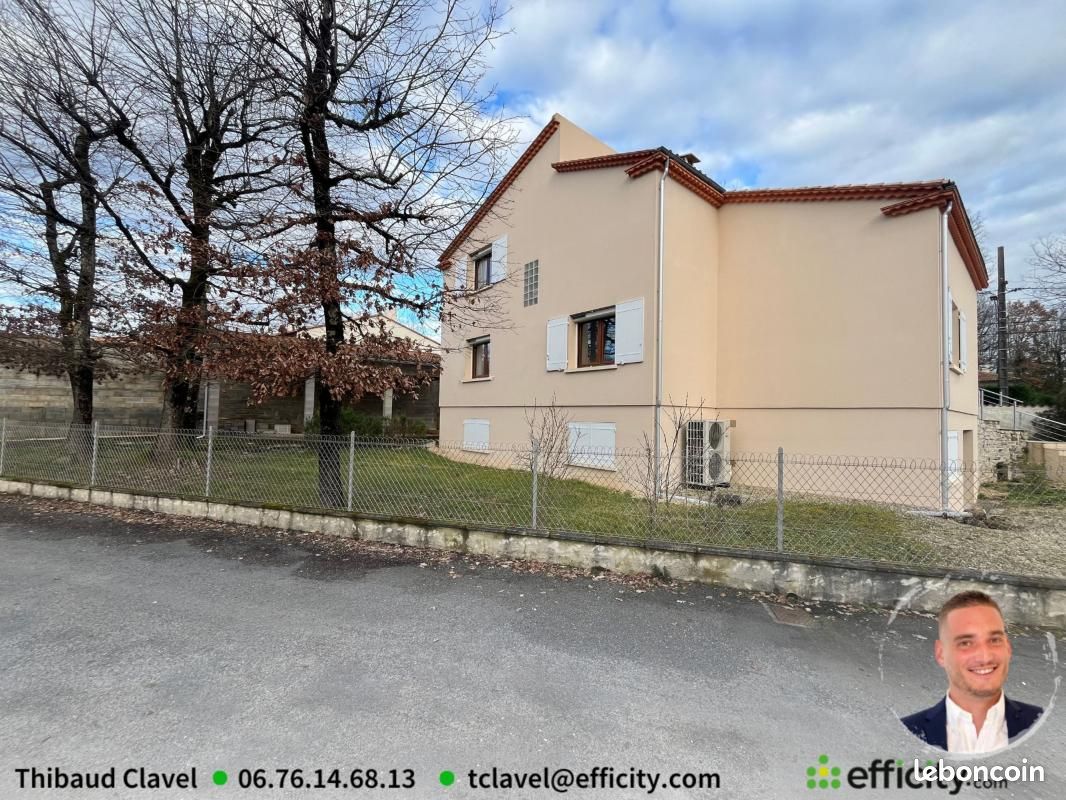 Maison 5 pièces 142 m² - Saint-Yrieix-sur-Charente 16710 (image principale 10)