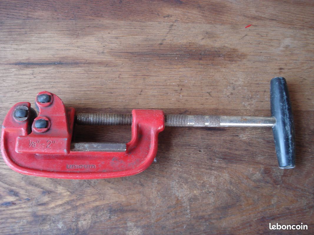Coupe tube acier virax (image 1)