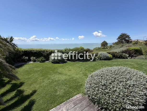 Villa 6 pièces 202 m²