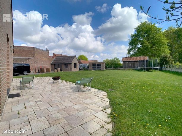 Villa 8 pièces 248 m²