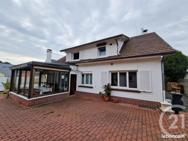 Maison 6 pièces 179 m²