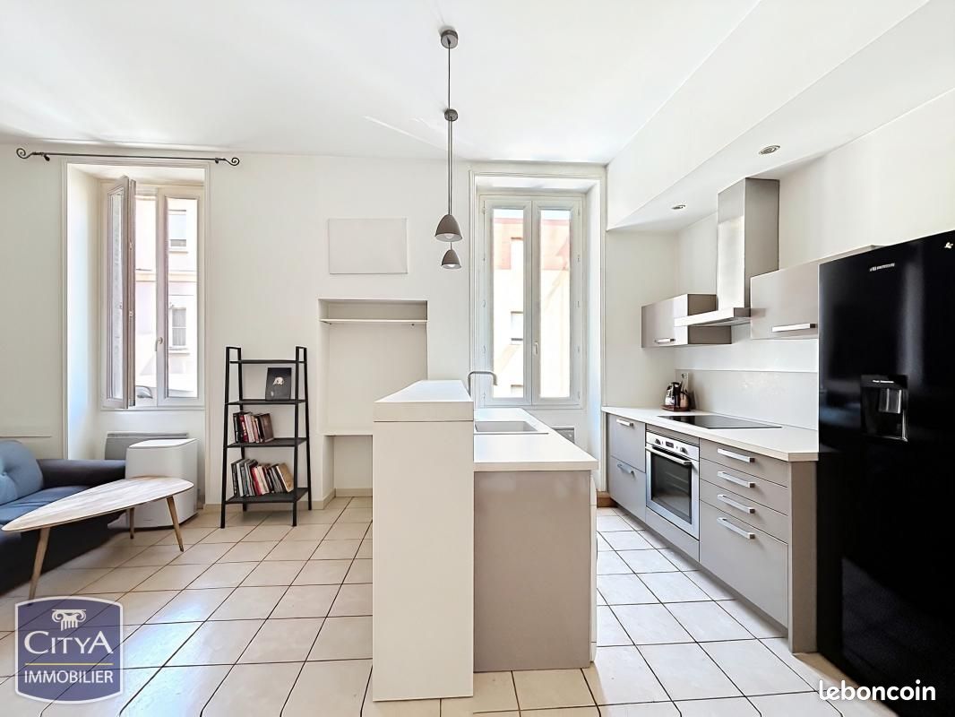 Appartement 1 pièce 34 m² · à Nîmes · 34 m² · 80 000 €