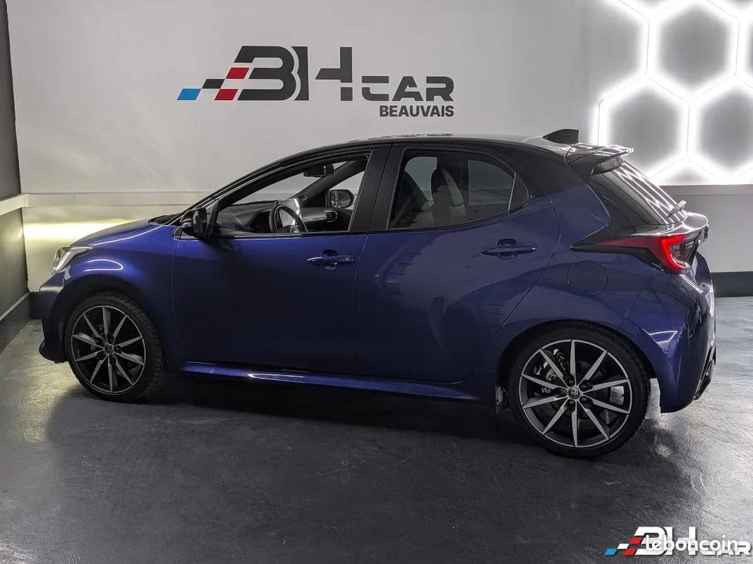 Toyota Yaris 1.5 130H 90 HYBRID FULL-HYBRID 0.8KWH GR-SPORT BVA (image 6)
