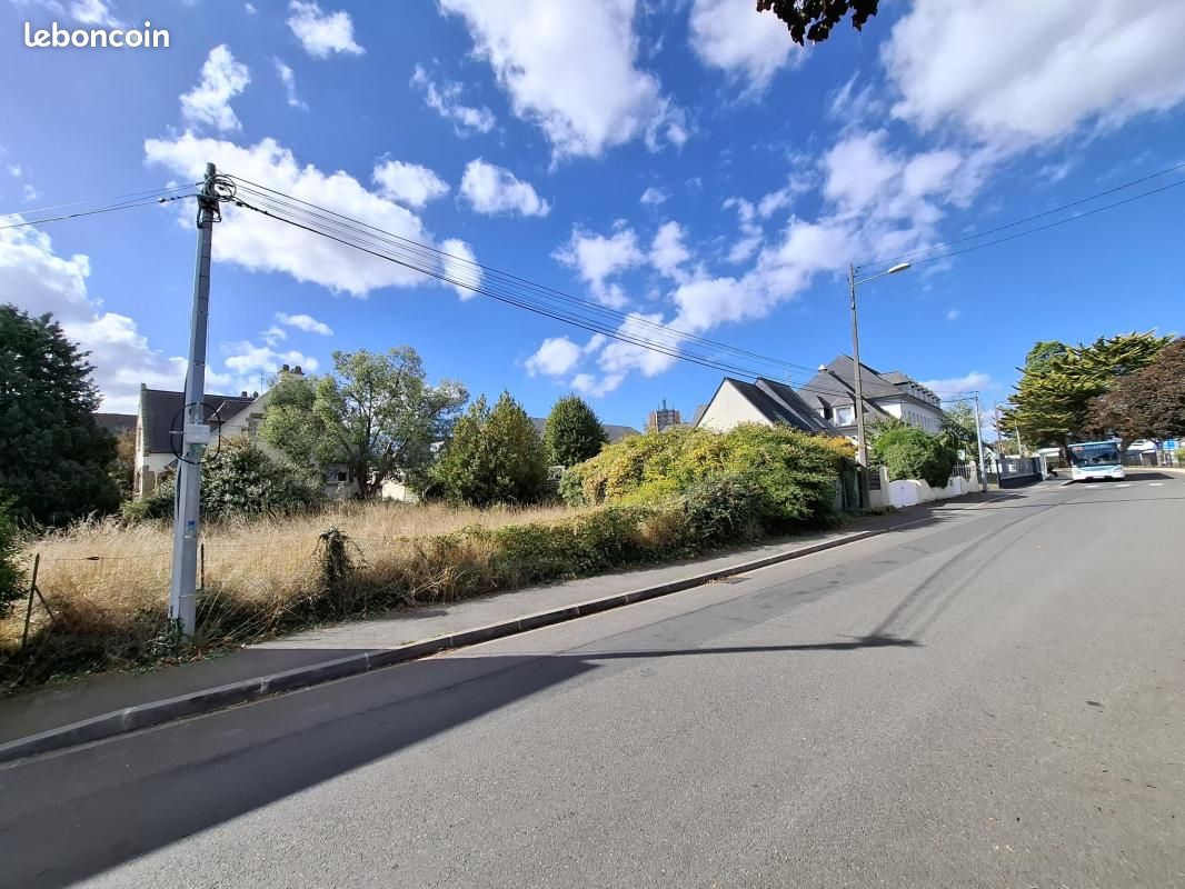 Terrain 648 m² Saint Brieuc · à Saint-Brieuc · 165 000 €