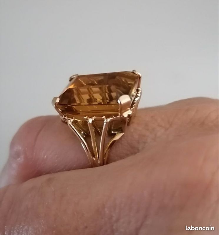 Bague Or 18 Carats Sertie D'une Topaze Bleue De Londres - Taille 52, Style Cocktail, Occasion