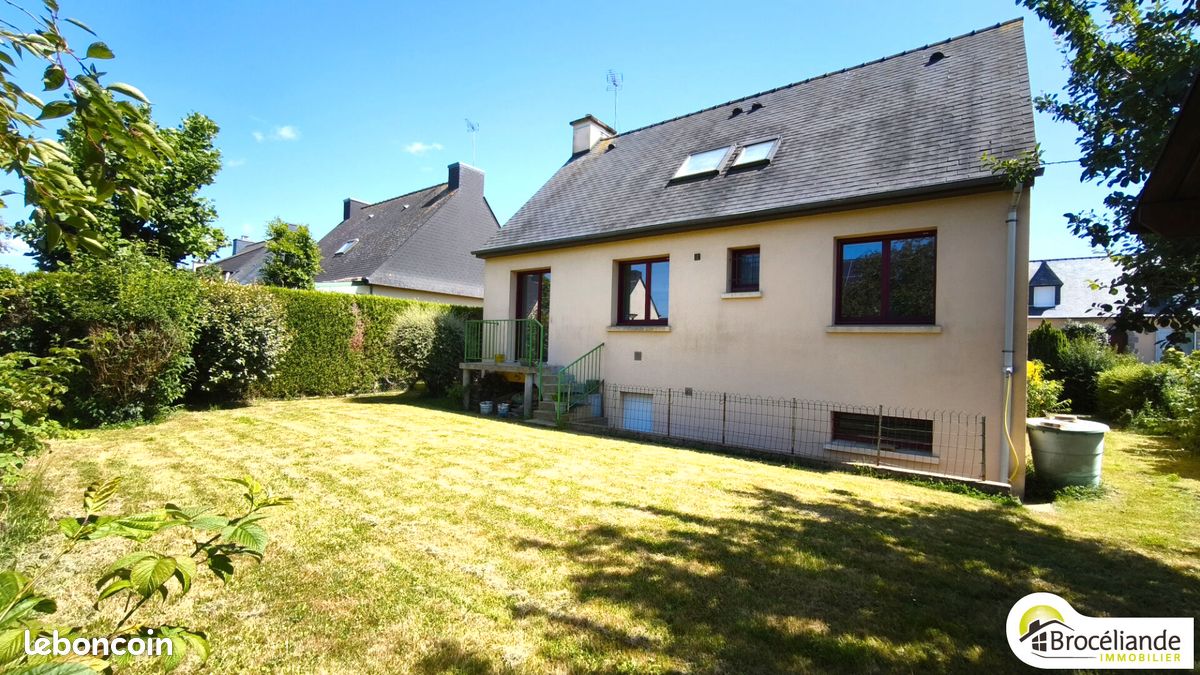 Maison 6 pièces 106 m² · à L'Hermitage · 106 m² · 265 990 €