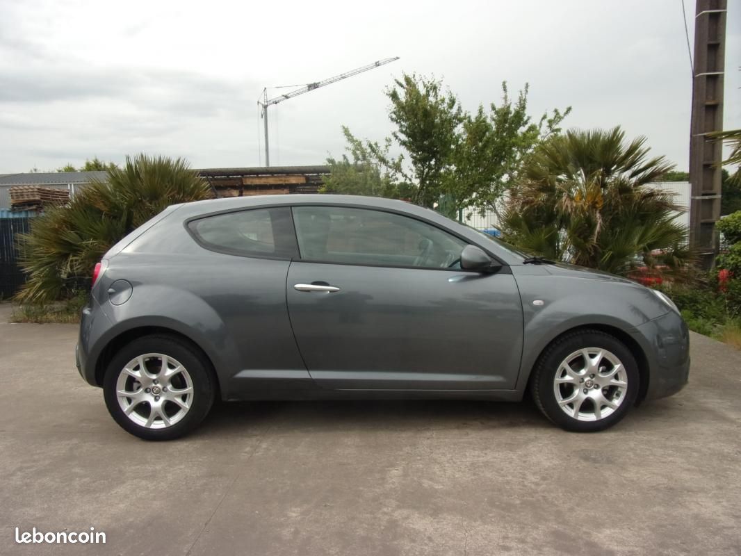 Alfa Romeo MiTo 1.4 MPI MultiAir Start & Stop 105 Distinctive (image 4)