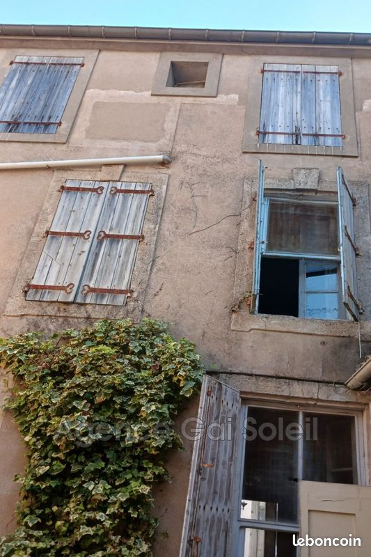 Maison 10 pièces 300 m² · à Nissan-lez-Enserune · 300 m² · 219 000 €