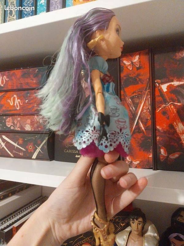 Ever After High Doll MADELINE HATTER - EXTRA TALL 17 Doll - No Shoes