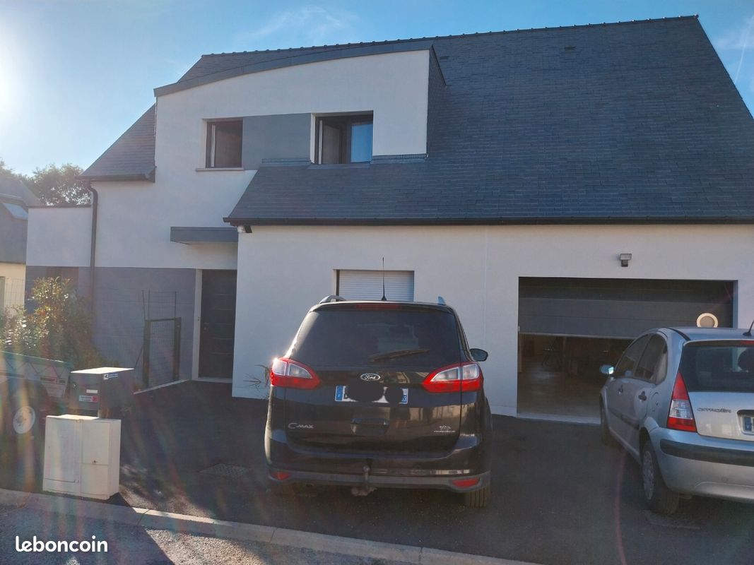 Maison 5 pièces 106 m² · à Entrammes · 106 m² · 240 000 €