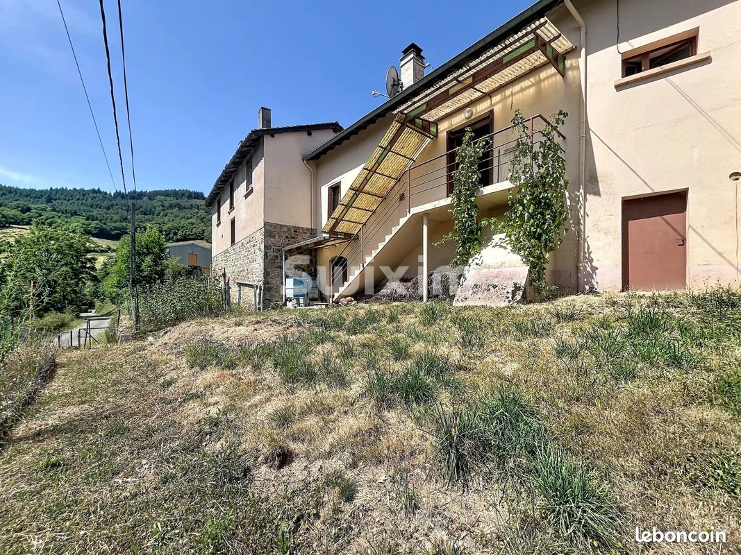 Maison 10 pièces 160 m² · à Belleville-en-Beaujolais · 160 m² · 285 000 €