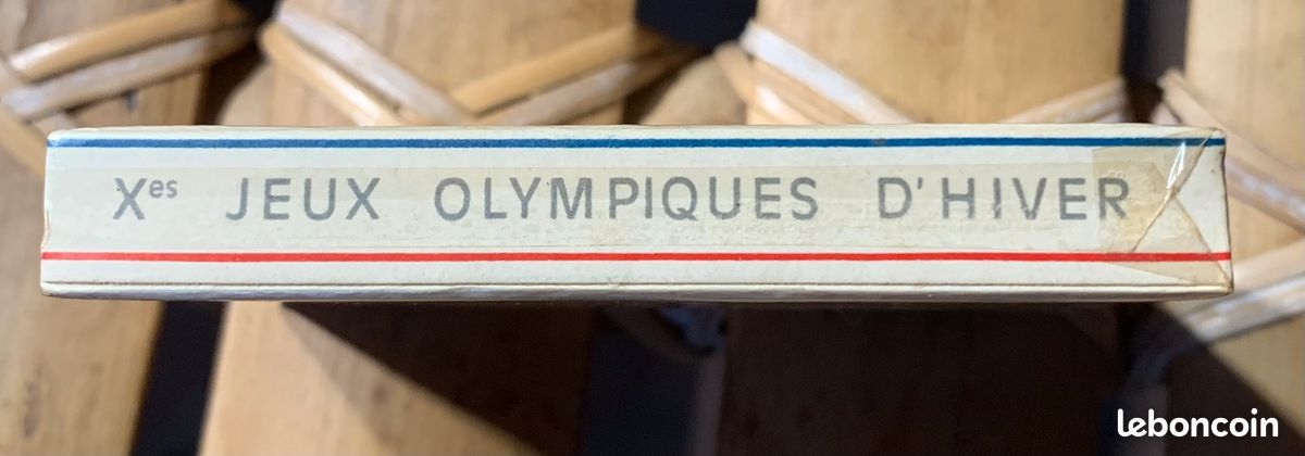 Écusson rare Grenoble 1968 - Jeux Olympiques d'hiver