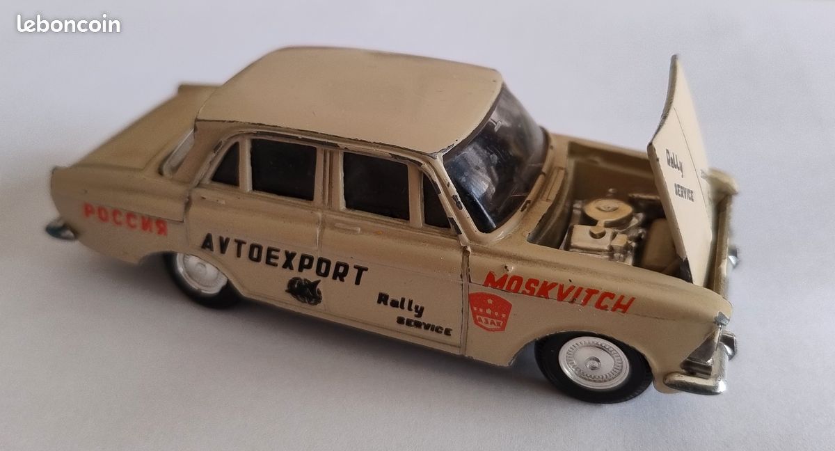 Macheta Moskvitch 412 Export 1972 - Masini de Legenda DeAgostini 1/43