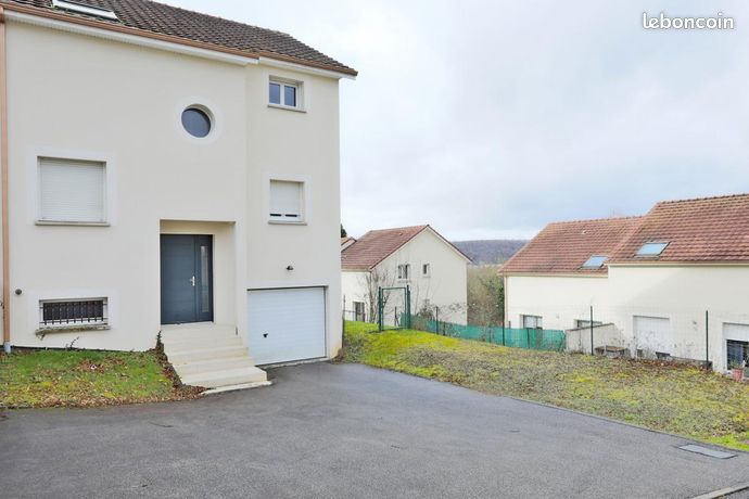 Maison 7 pièces 141 m²