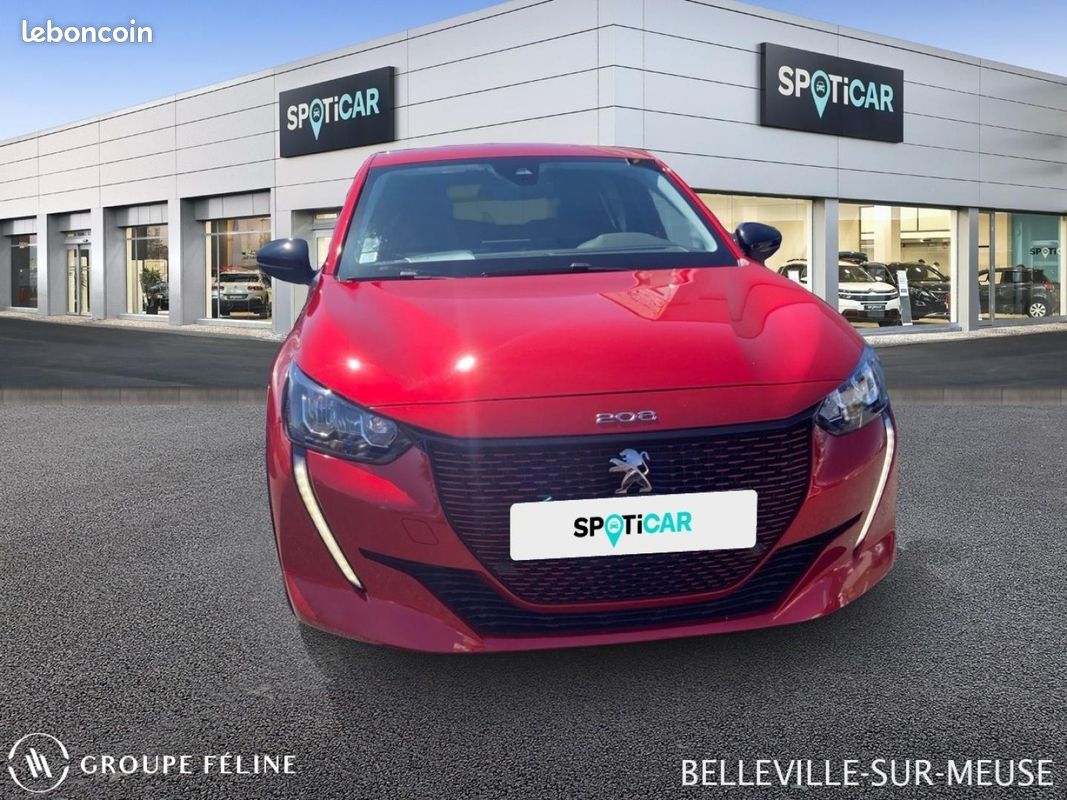 Peugeot 208 e-208 136ch Style (image 2)