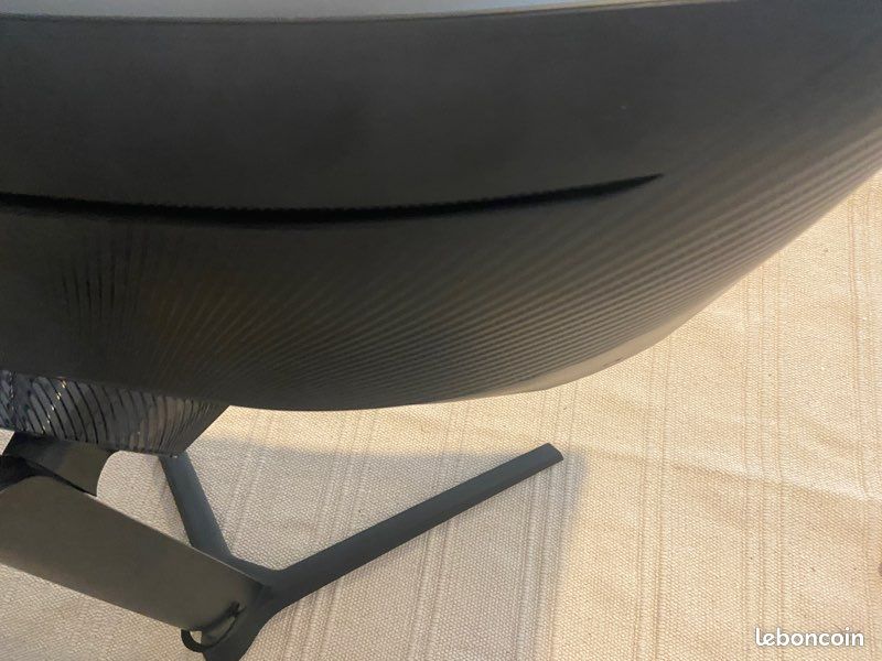 Odyssey Neo G7 (image 3)