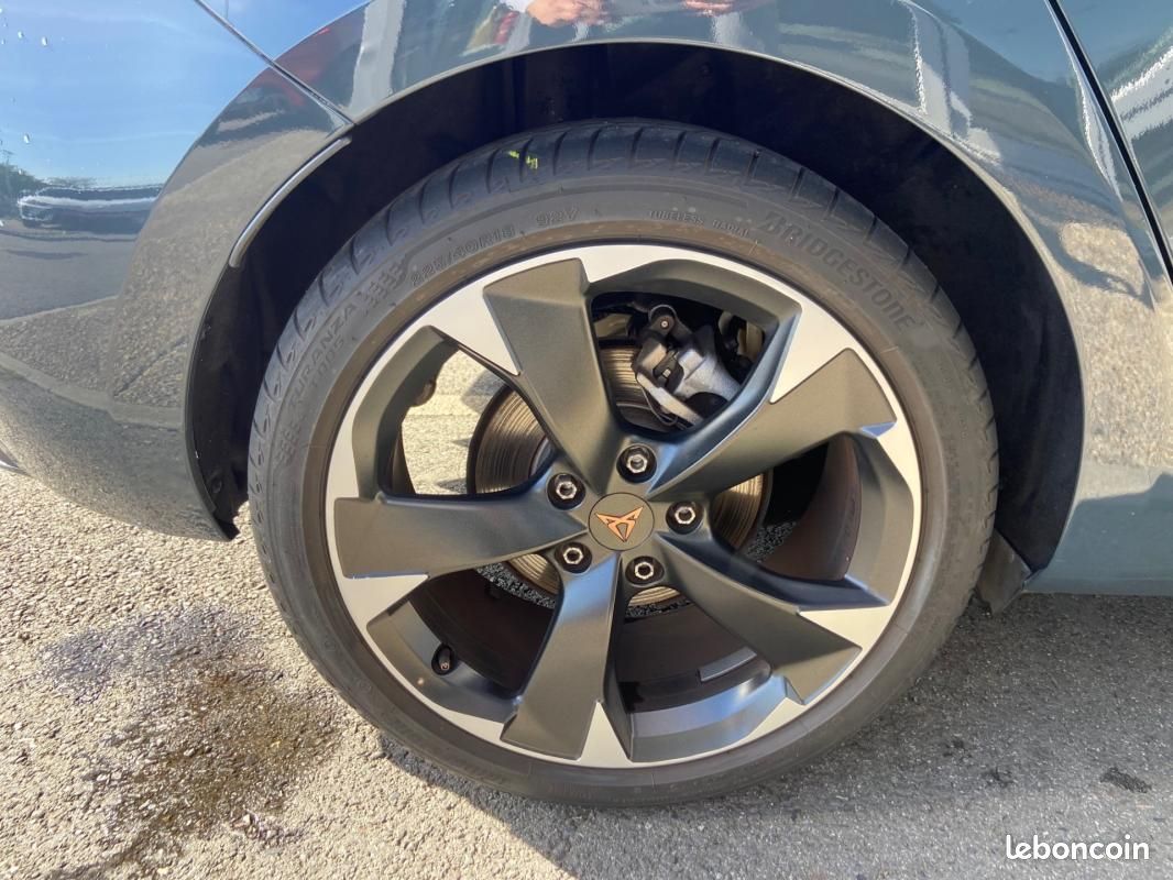 Cupra Leon 1.5 eTSI Hybrid 150 ch DSG7 V (image 13)