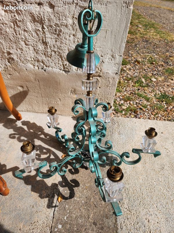 Lustre (image 2)