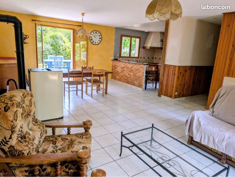 Maison 6 pièces 144 m² · à Saint-Clément · 144 m² · 230 000 €