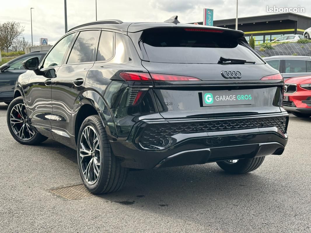 Audi Q3 DIESEL TDI 150 ch S tronic 7 S line (image 2)