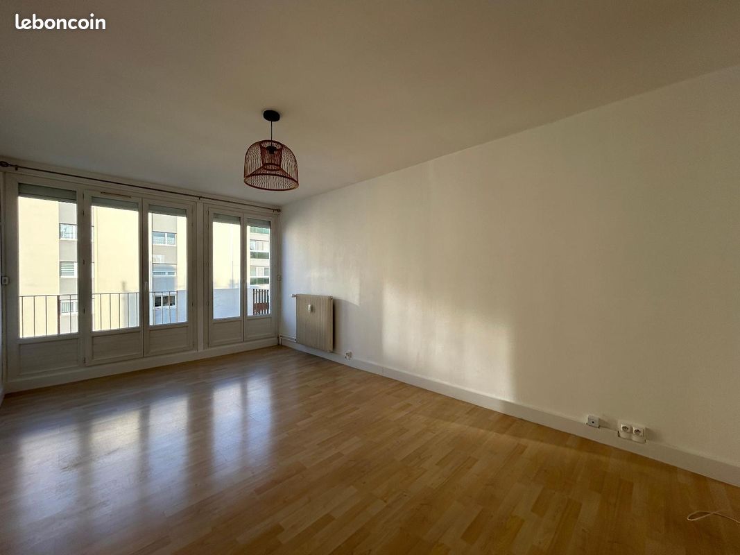 Appartement 62 m² · à Reims · 62 m² · 151 200 €