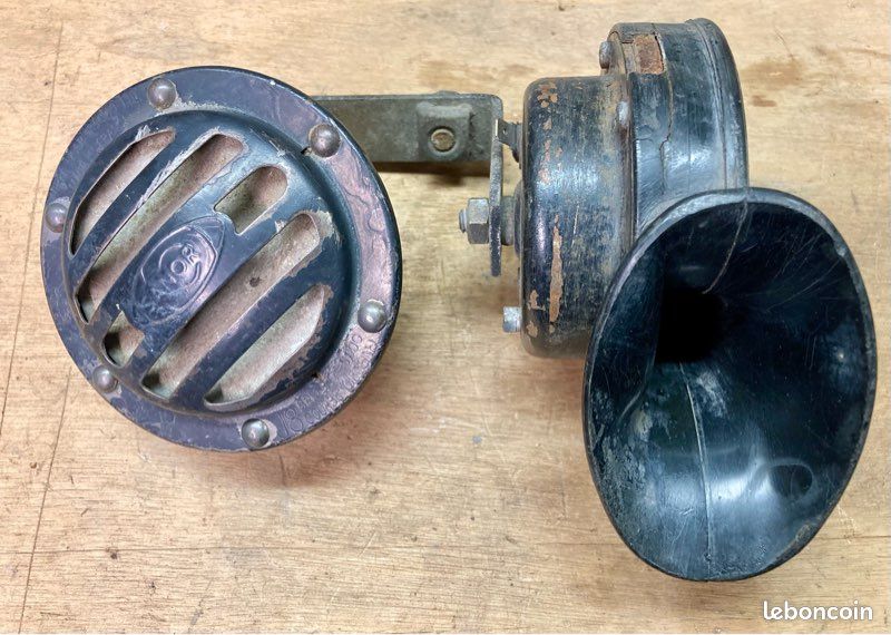 Duo Paire de Klaxons très Sanor et Seima très sonores Vintage (image 1)