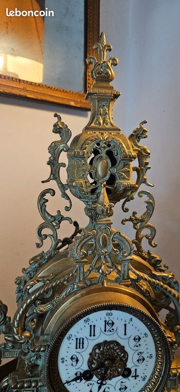VENDU Horloge et Chandeliers en bronze (image 9)