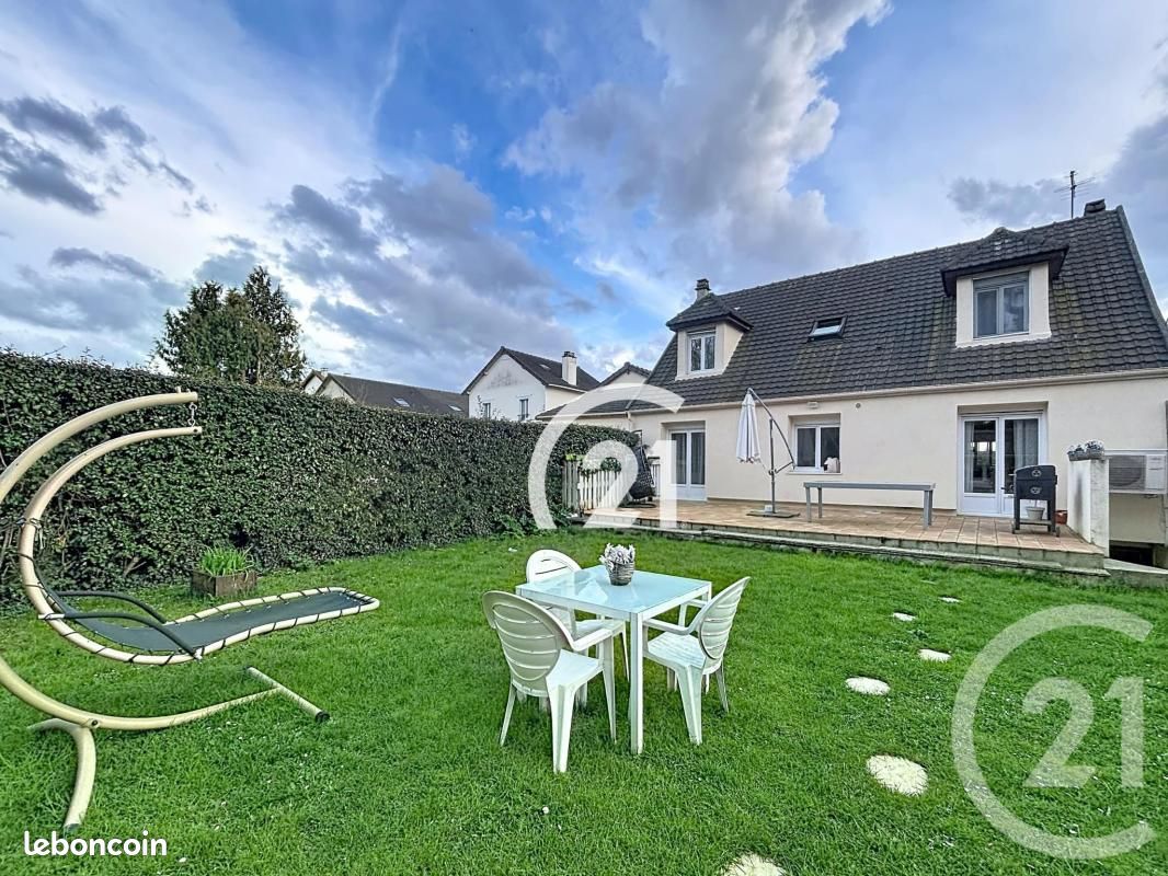 Maison 7 pièces 152 m² · à Villiers-le-Bel · 152 m² · 467 000 €