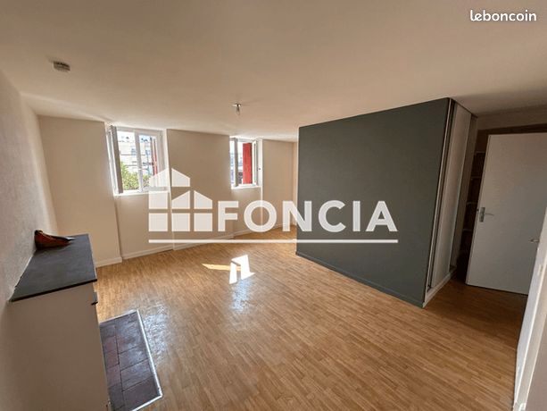 Studio 1 pièce 26 m²