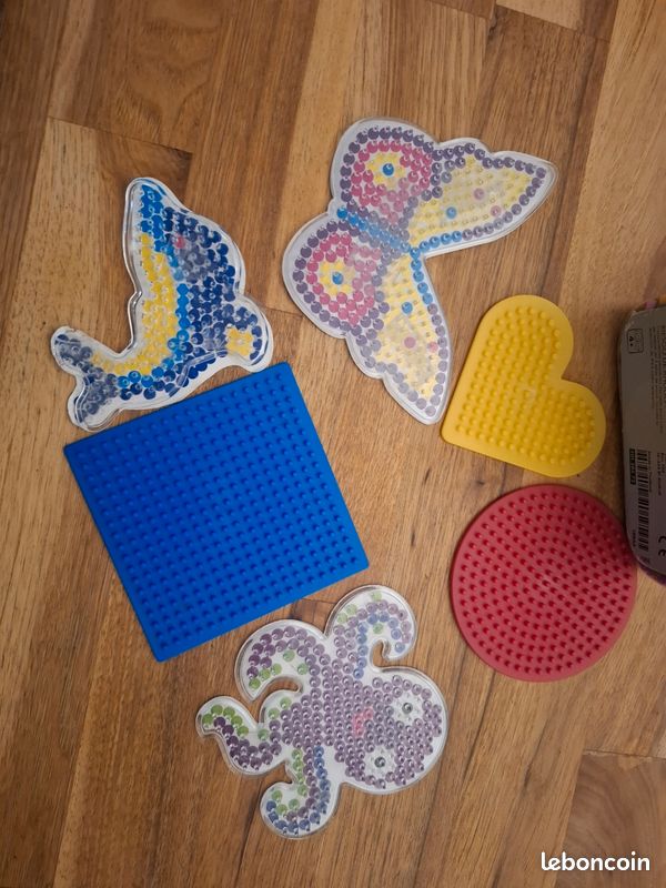 Pixel Art Kit Plaque Perle A Repasser, 8 Pièces Modèles De Perles à Repasser En Plastique Avec Pincettes, Supports De Perles à Repasser Transparents, Modèles De Bricolage Pour Enfants, Cadeaux Pate A