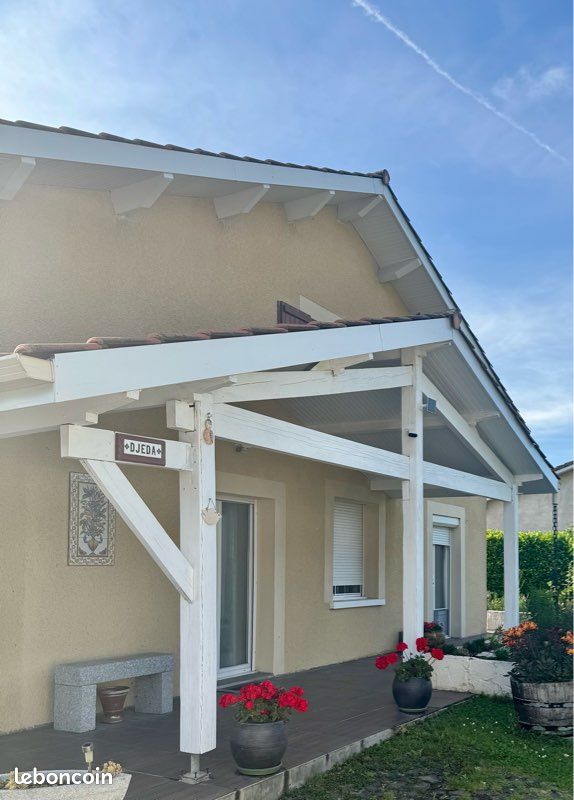 Maison 7 pièces 167 m² · à Bassens · 167 m² · 395 000 €