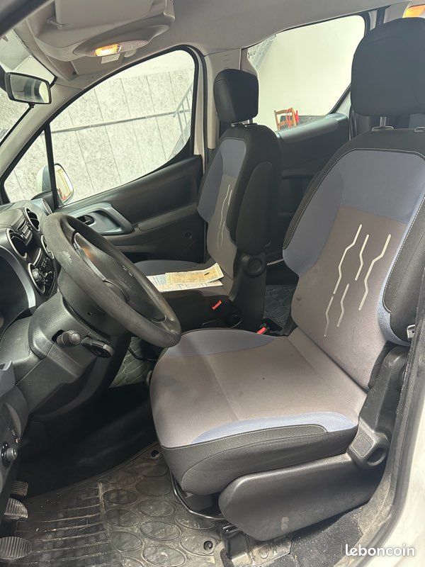 Peugeot partner - 1.6hdi 115 - 5 places - 2014 - 149 000km (image 7)