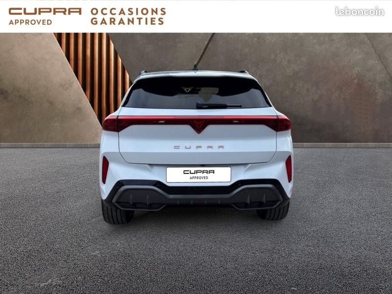 Cupra Terramar 1.5 eHybrid 204ch V DSG7 (image 7)