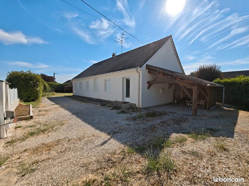 Maison 5 pièces 130 m² · à Annoire · 130 m² · 190 000 €