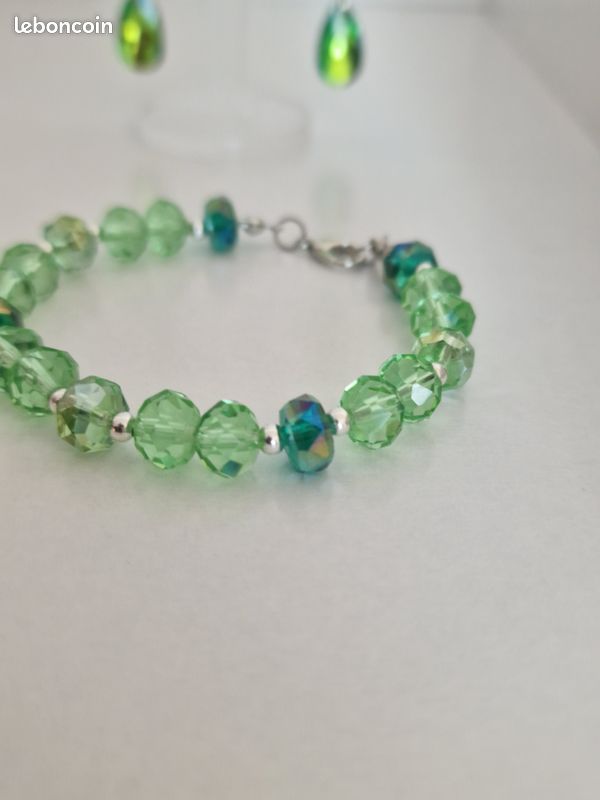 Bracelet Vintage Années 70 Perles Et Cristal Vert Beige Boréalis - Bijou Occasion - Modèle 4373