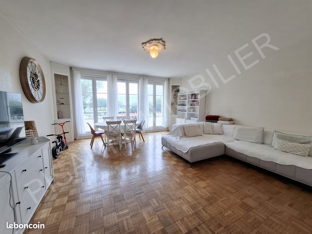 Appartement 4 pièces 106 m² · au Havre · 106 m² · 273 000 €