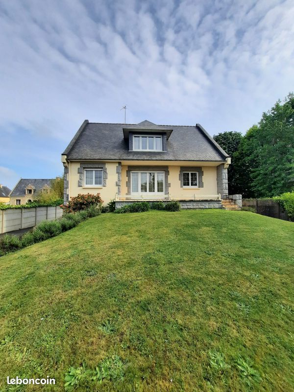 Maison 7 pièces 153 m² · à Janzé · 153 m² · 294 000 €