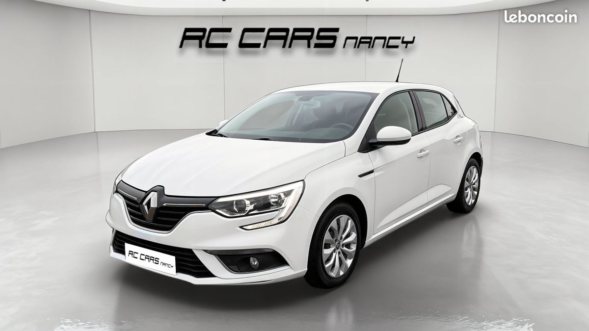 Renault MEGANE IV 1.5 BLUE DCI 95CH ZEN (image 1)