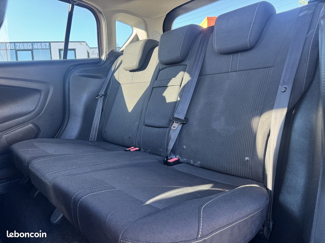 Ford B-MAX 1.5 TDCI 75CH FAP TITANIUM (image 21)