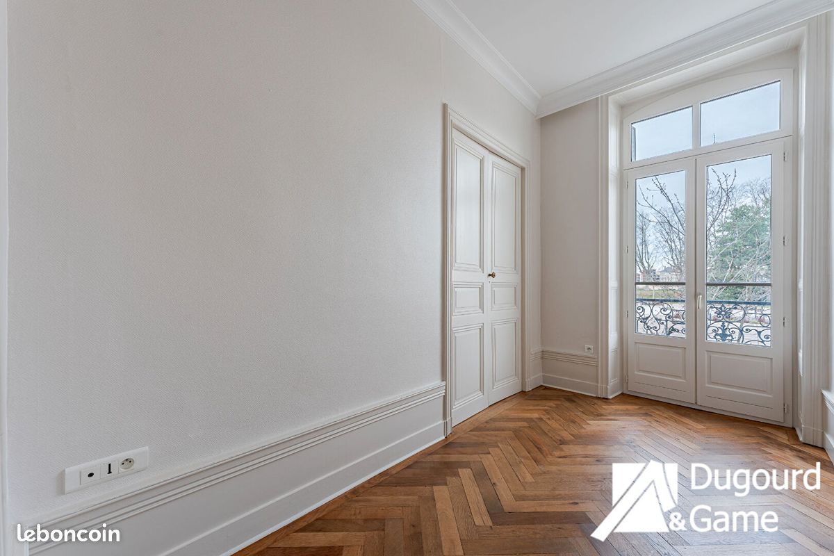 Appartement a louer roanne - 5 pièce(s) - 168 m2 - Surfyn