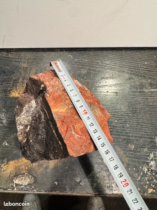 Jade noir 2 kilos 542 grammes (image 2)