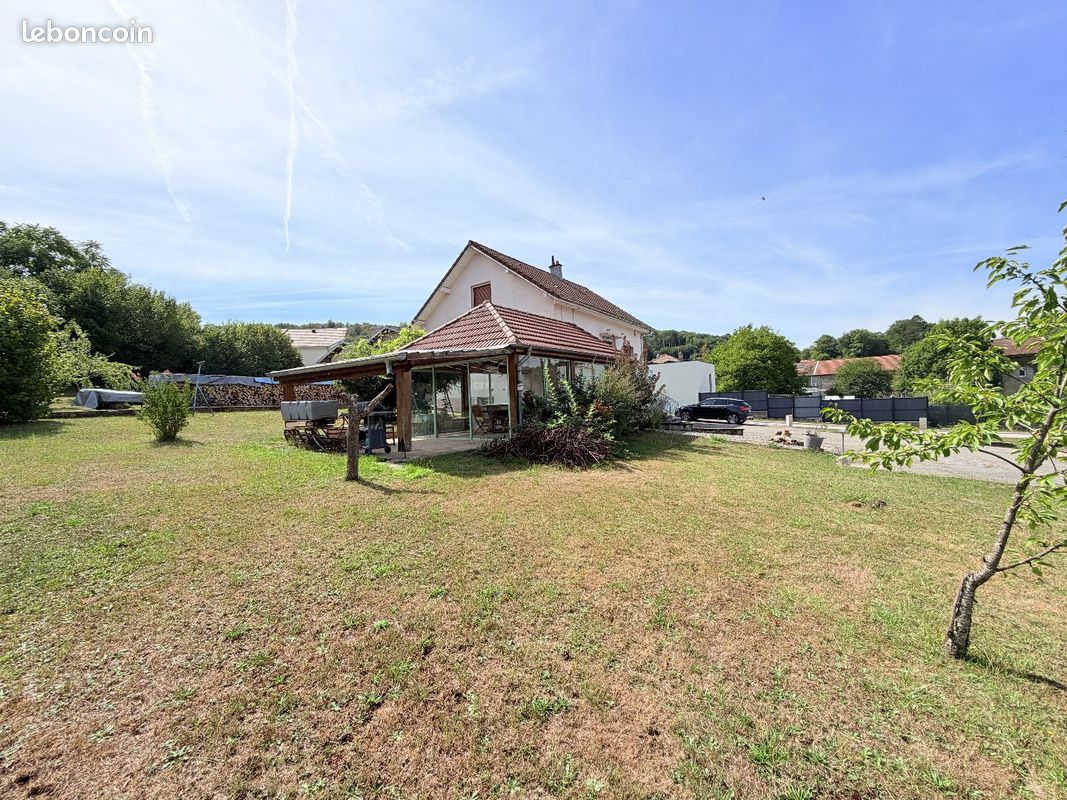Maison 4 pièces 112 m² · à Voujeaucourt · 112 m² · 180 000 €
