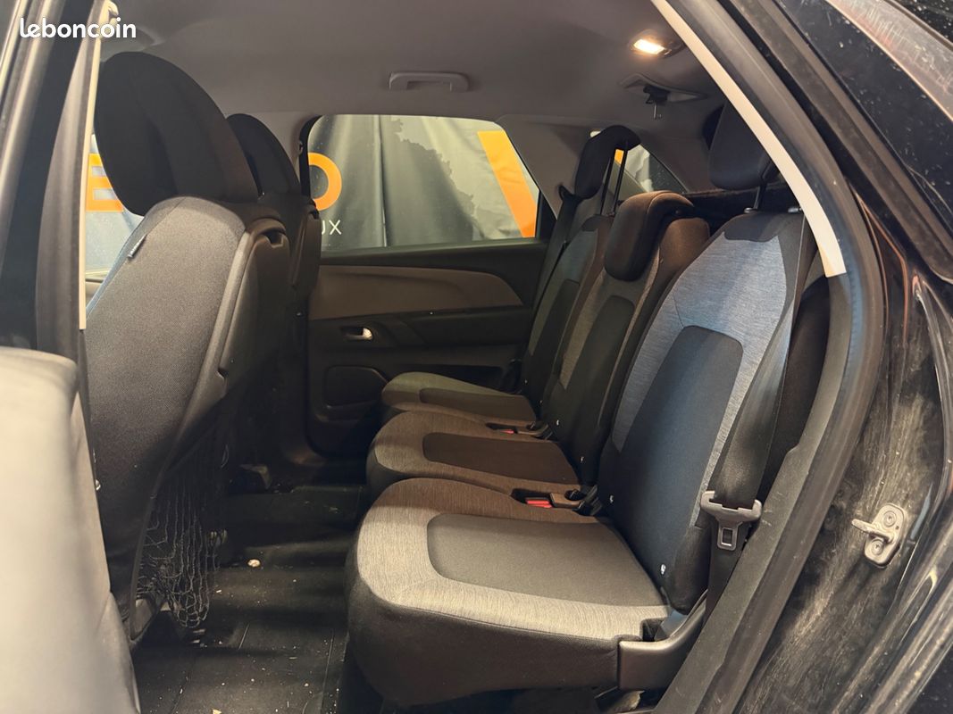 Citroen c4 picasso 1.6 bluehdi 120 ch attraction start-stop/ attelage/ carplay (image 9)