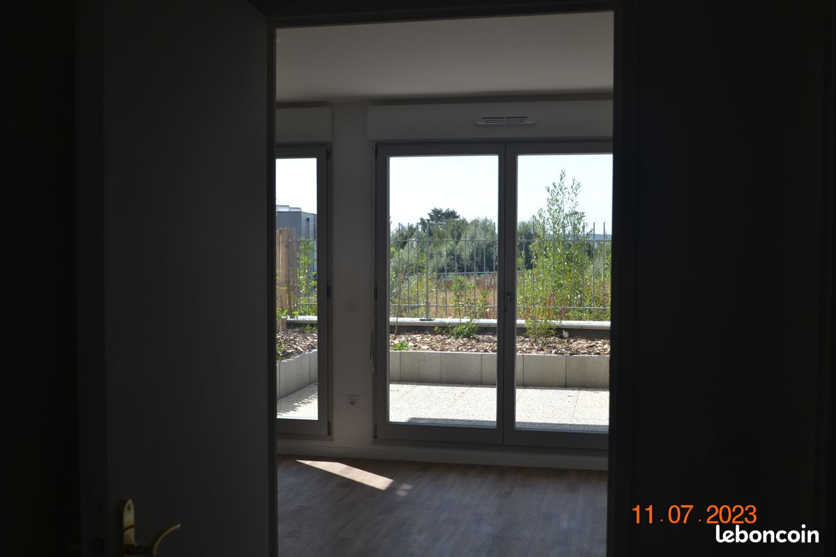 Appartement 2 pièces 45 m² · à Bruyères-le-Châtel · 44,5 m² · 899 €/mois