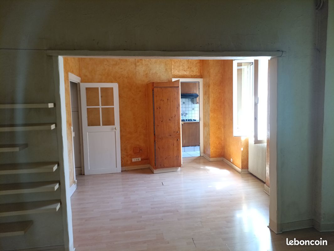 Appartement 2 pièces 54 m² · à Nîmes · 54 m² · 590 €