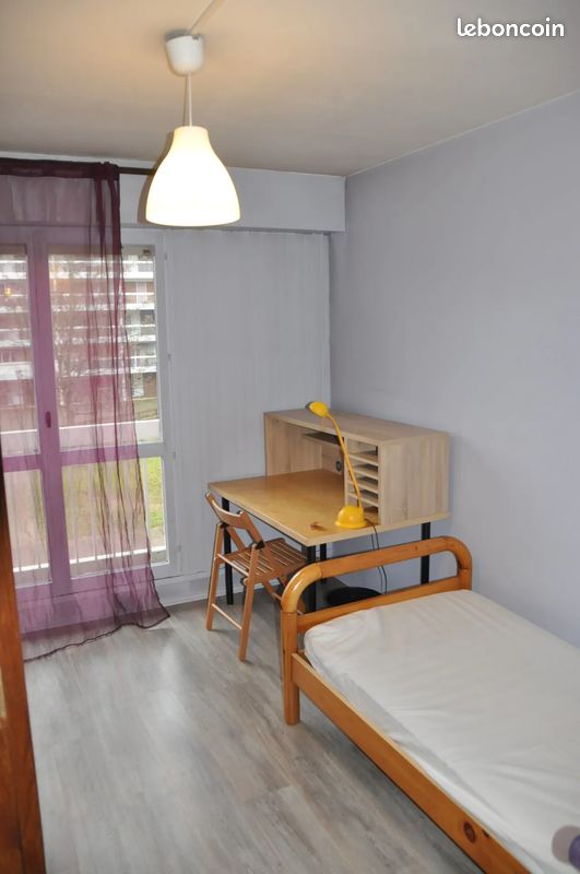 Appartement 1 pièce 10 m² · à Cergy · 10 m² · 500 €/mois